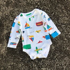 3/$10🌿 M&S Vehicles Baby Bodysuit (2)